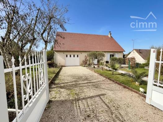 Maison à vendre 259 000 € 5 pièces 1 chambre 104 m² Mesland 41150