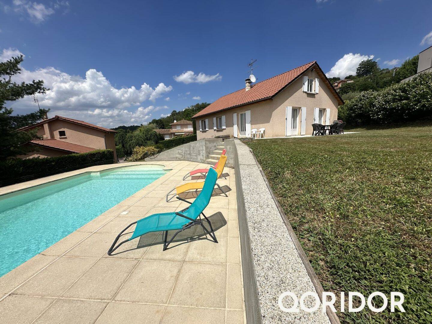 Maison 6 pièces 176 m² · à Montanay · 175,6 m² · 640 000 €