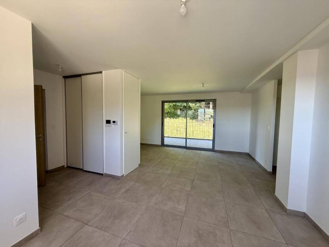 Appartement 3 pièces 60 m² · à Espaly-Saint-Marcel · 60 m² · 830 €/mois