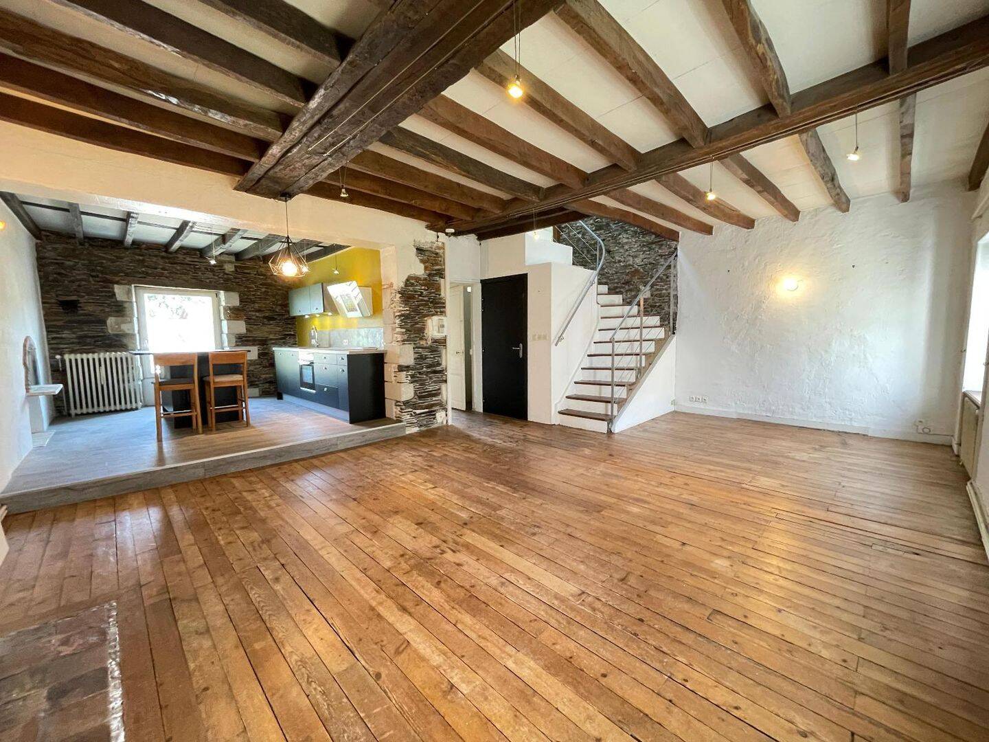 Appartement 3 pièces 75 m² · à Angers · 74,7 m² · 875 €/mois