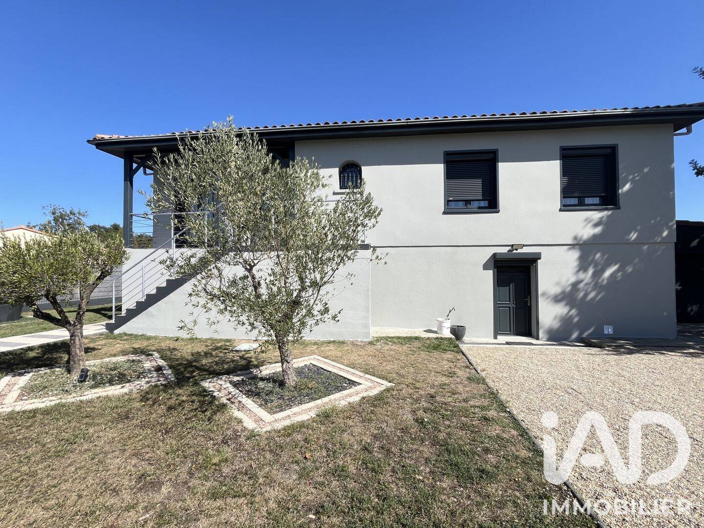 Maison 5 pièces 178 m² · à Bassens · 178 m² · 412 000 €