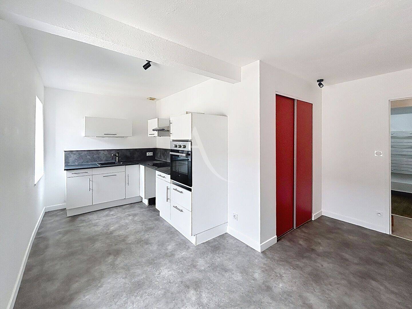 Appartement 3 pièces 77 m² · à Mâcon · 77 m² · 140 000 €