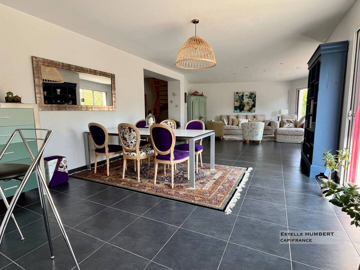 Maison 8 pièces 223 m² · à L'Orbrie · 223 m² · 375 000 €