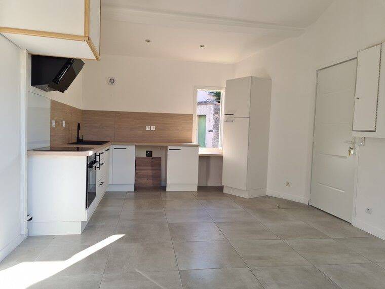 Maison 2 pièces 31 m² · à Saint-Estève · 31 m² · 495 €/mois