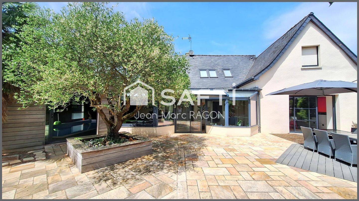 Maison 7 pièces 264 m² · à Vitré · 264 m² · 495 000 €