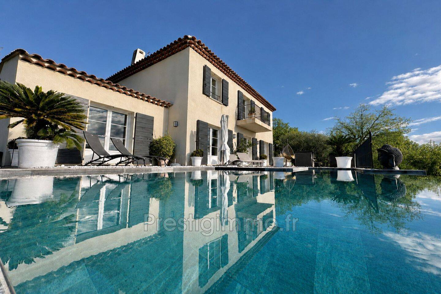 Maison 5 pièces 163 m² · à Montauroux · 163 m² · 3 900 €/mois