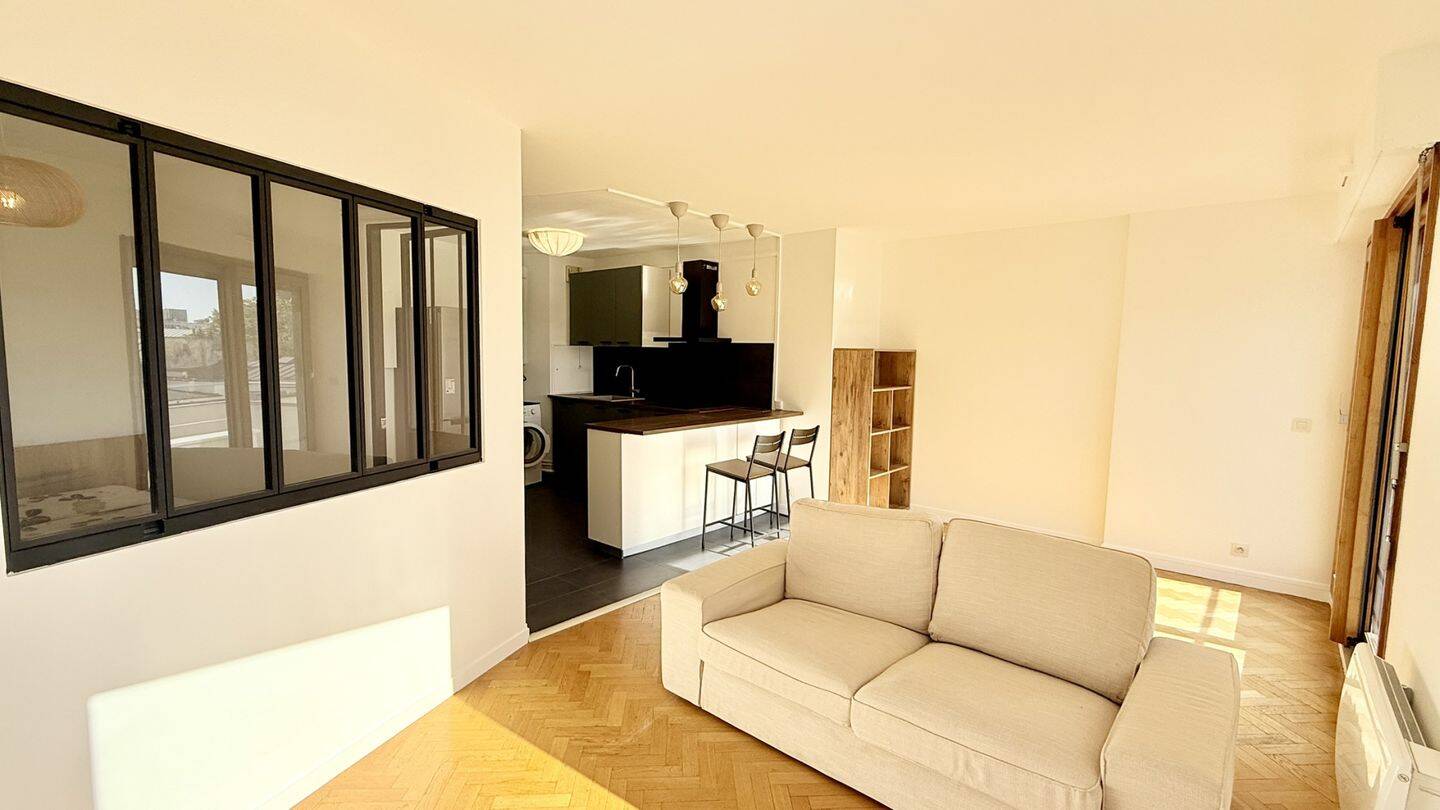 Appartement 1 pièce 40 m² · à Paris 11ème Arrondissement · 40,4 m² · 1 680 €/mois