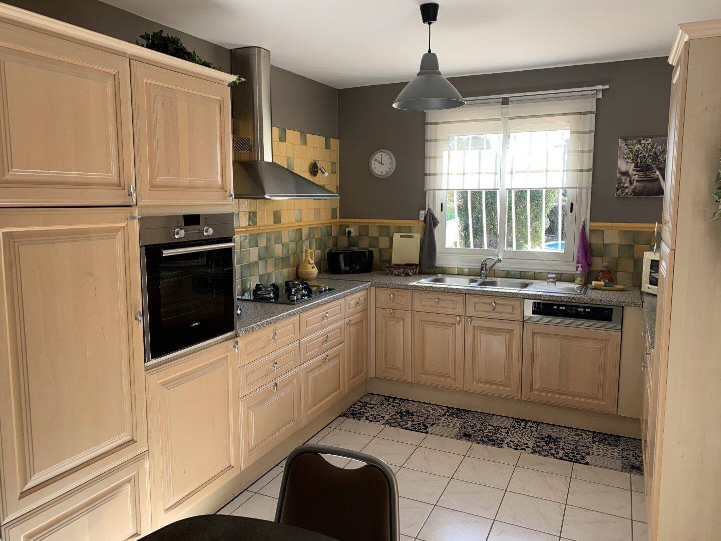 PROXIMITE DE LA MARTELLE – Maison Familiale 6 pièces – 176,79 m² — 13