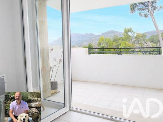 Appartement à vendre 247 000 € 3 pièces 2 chambres 56 m² Étage 2/3 Le Muy 83490