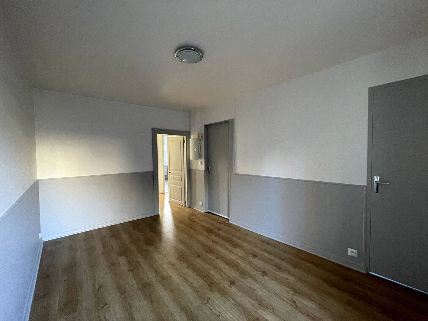 Appartement 3 pièces 46 m² · à Argenton-sur-Creuse · 46,1 m² · 350 €/mois