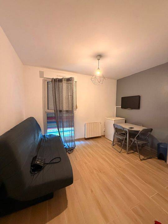 Appartement 1 pièce 19 m² · à Metz · 19 m² · 425 €