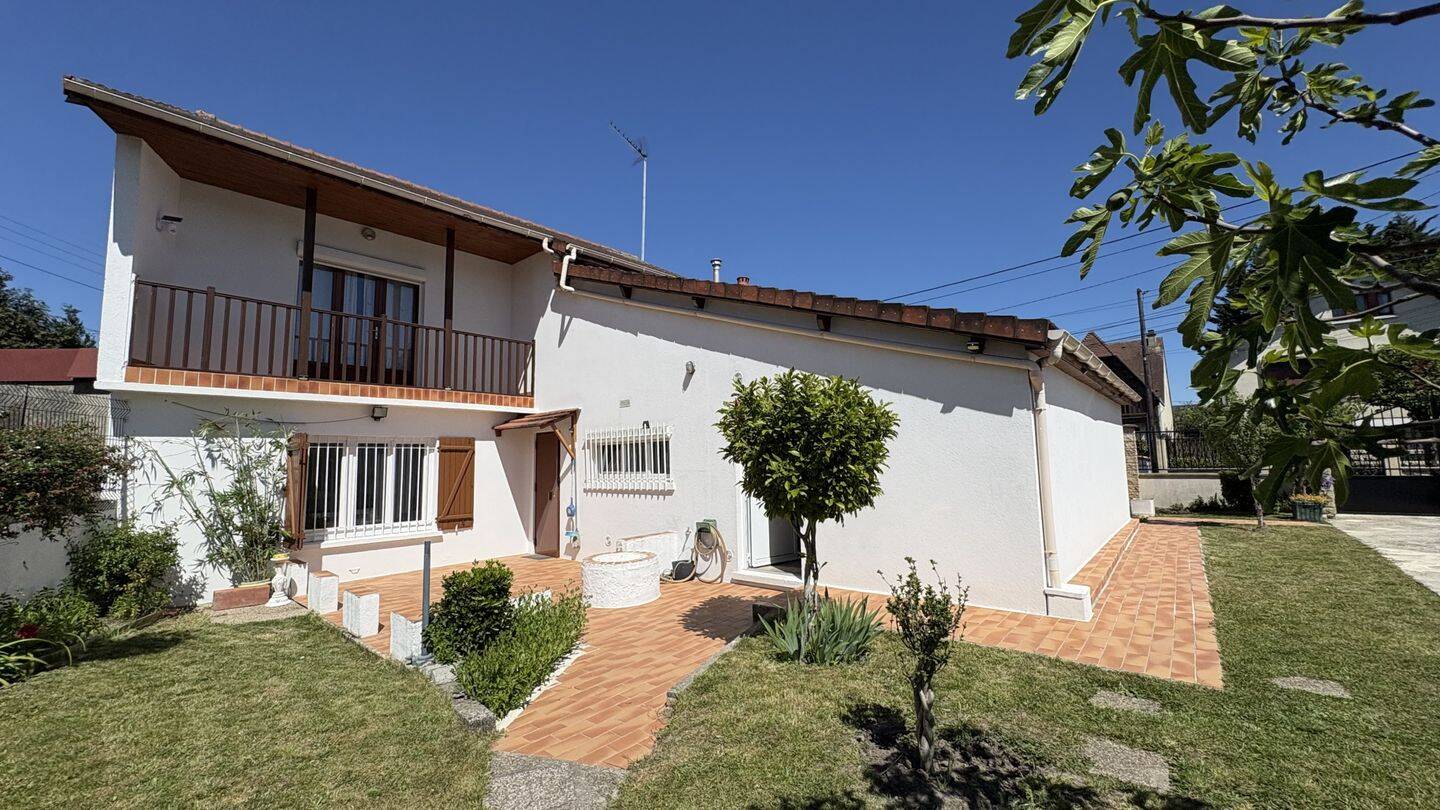 Maison 5 pièces 95 m² · à Tremblay-en-France · 95 m² · 299 000 €