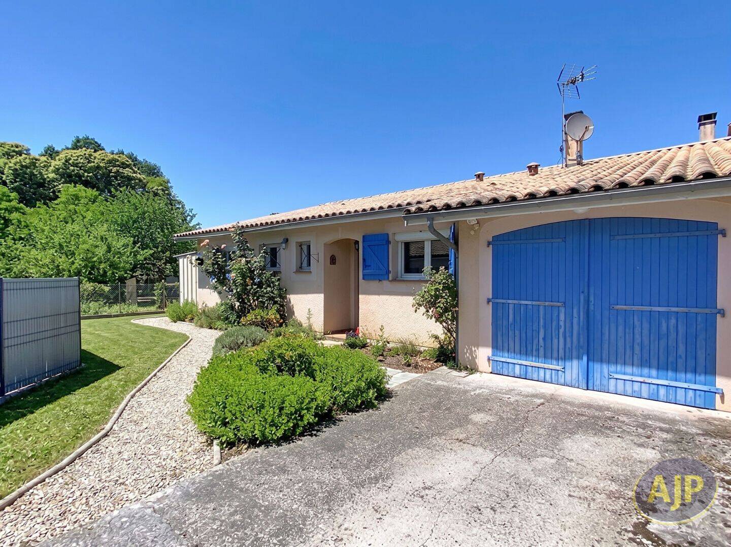Maison 5 pièces 105 m² · à Castelnau-de-Médoc · 105 m² · 249 900 €