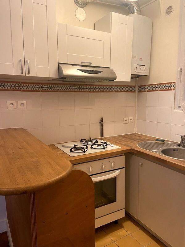 Appartement 2 pièces 32 m² · à Paris 18ème Arrondissement · 32 m² · 1 010 €/mois