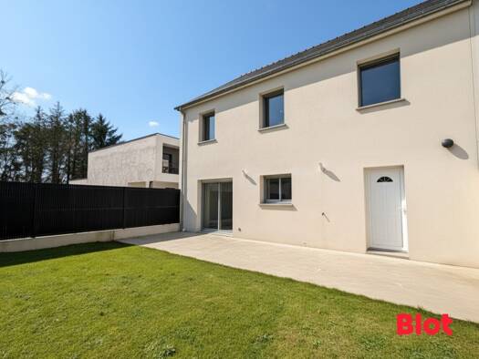 Villa à vendre 386 577 € 6 pièces 4 chambres 138 m² 265 m² de terrain Le Rheu 35650