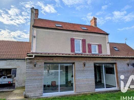 Maison de plain-pied à vendre 285 000 € 7 pièces 5 chambres 130 m² 2 008 m² de terrain Thury-en-Valois 60890