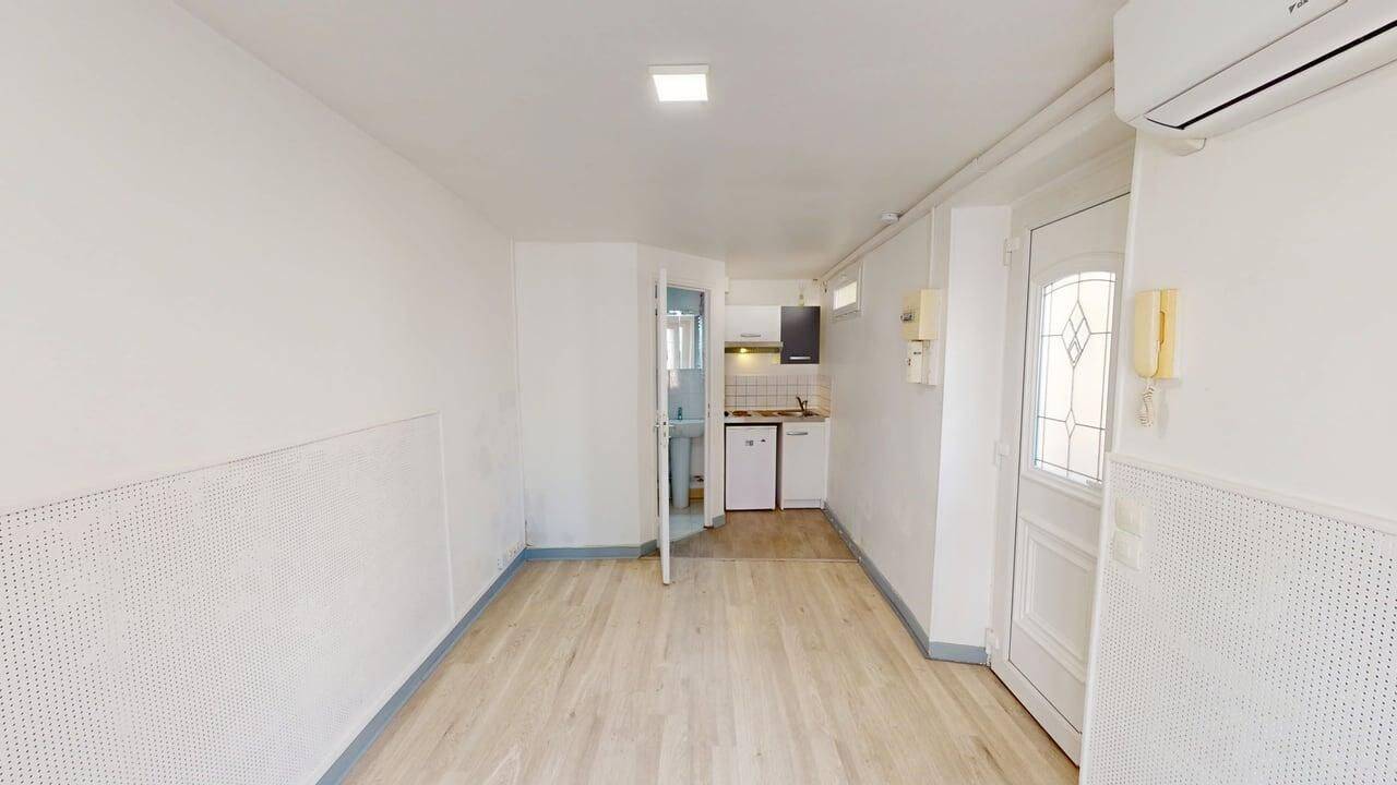 Appartement 1 pièce 13 m² · à Limay · 12,9 m² · 425 €