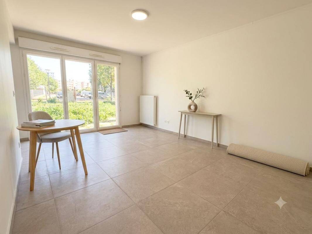 Maison 4 pièces 80 m² · à Méru · 80,4 m² · 1 100 €