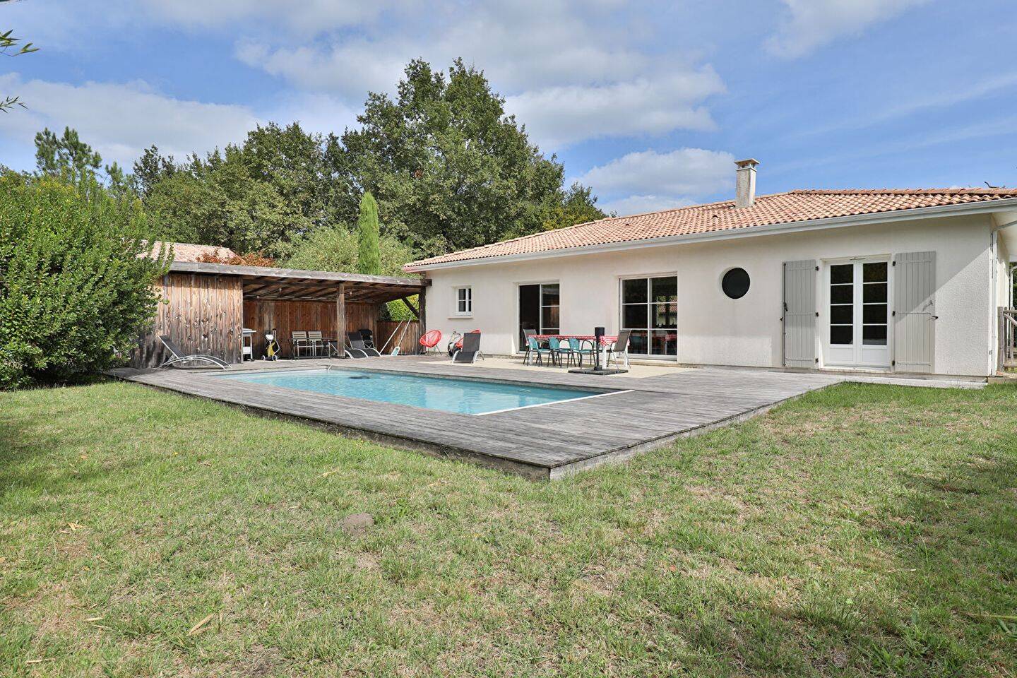 Maison 5 pièces 105 m² · à Parentis-en-Born · 105 m² · 369 000 €