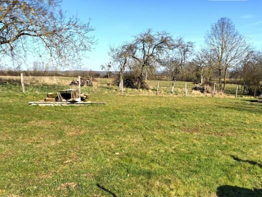 Maison à vendre 48 000 € 4 pièces 1 chambre 92 m² 3 208 m² de terrain Dompierre-en-Morvan 21390