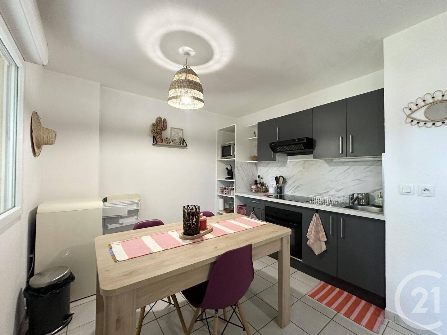Appartement 2 pièces 45 m² · à Uchaud · 45 m² · 680 €