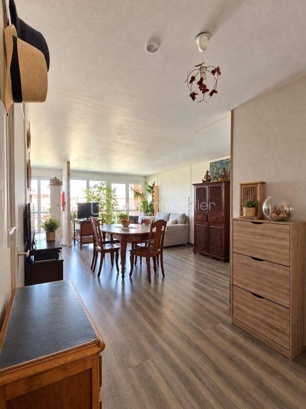 Appartement 4 pièces 77 m² · à Montataire · 77,5 m² · 119 000 €