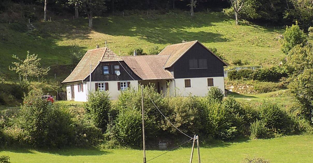Maison 8 pièces 230 m² · à Stosswihr · 230 m² · 354 100 €