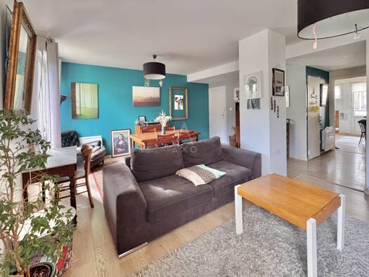 Appartement à vendre 169 000 € 4 pièces 2 chambres 77 m² Étage 1/4 Magny Metz 57000