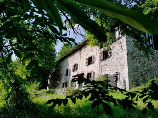 Maison à vendre 75 000 € 5 pièces 160 m² Saint-Martin-des-Olmes 63600