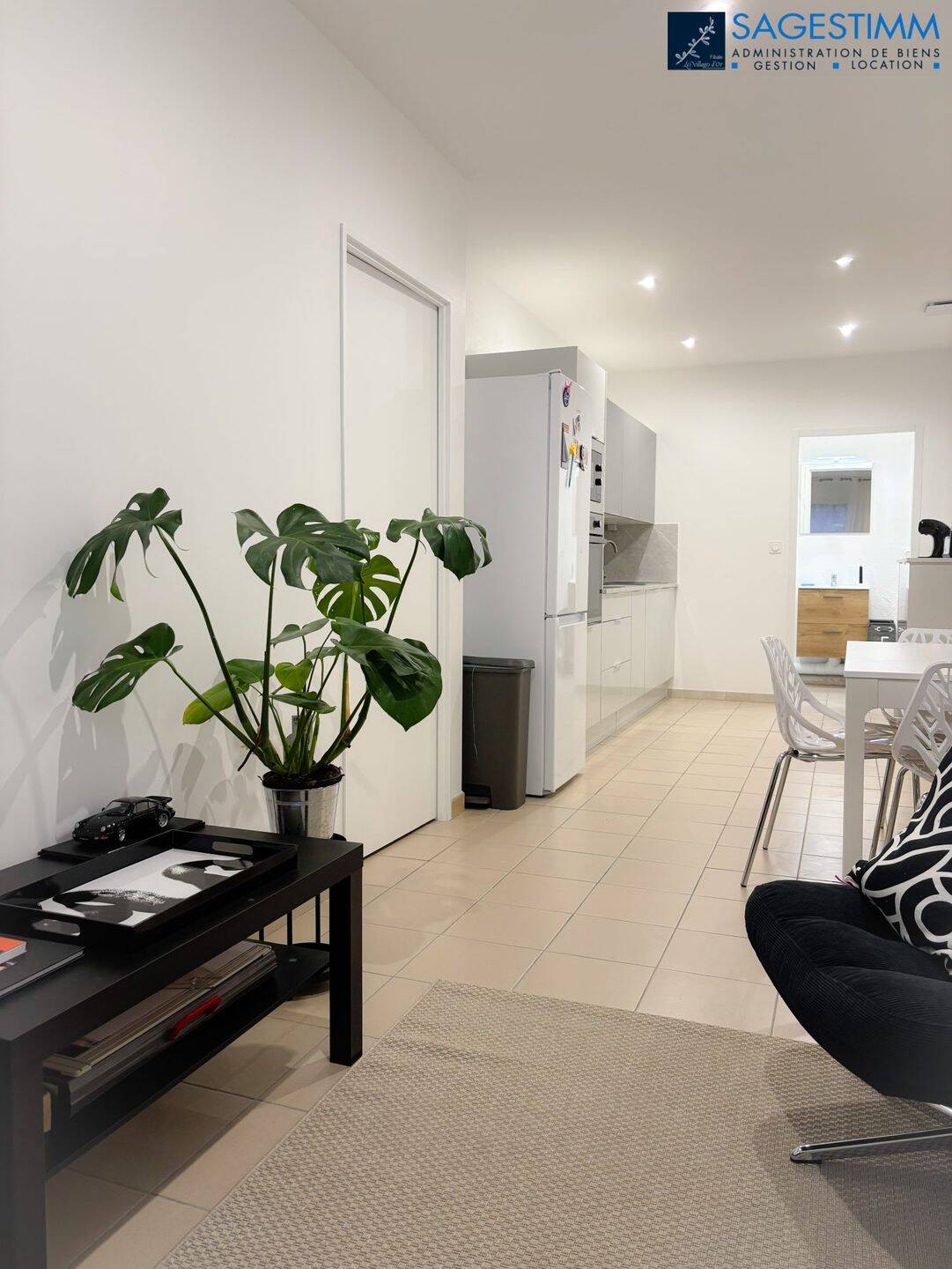 4 pièces 78 m² · à Nîmes · 77,6 m² · 470 €/mois
