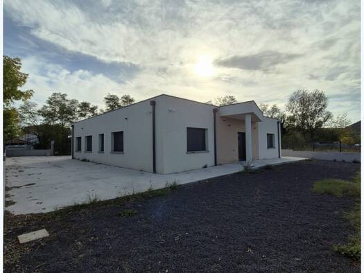 Autres à vendre 450 000 € Laveyron 26240