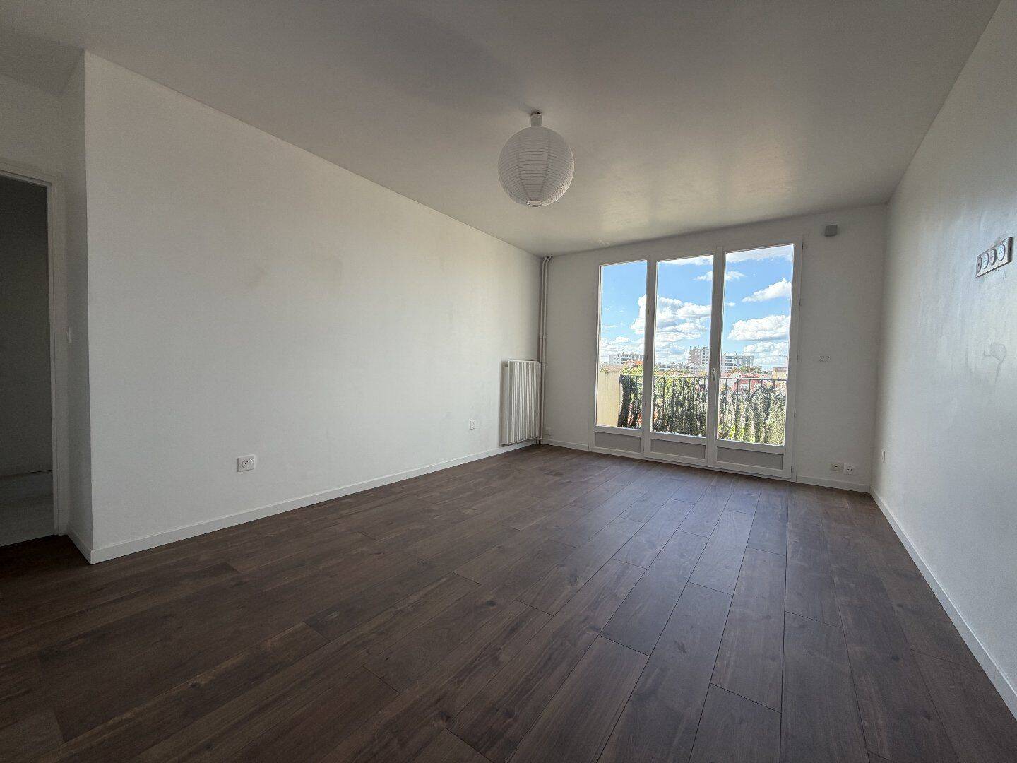 Appartement 2 pièces 45 m² · à Drancy · 45 m² · 140 000 €