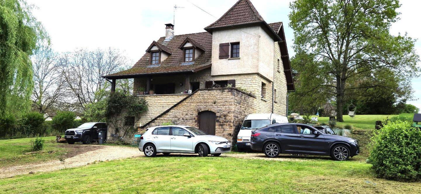 Maison 7 pièces 155 m² · à Cheilly-lès-Maranges · 155 m² · 349 000 €
