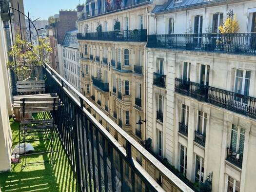 Duplex à vendre 569 000 € 2 pièces 1 chambre 48 m² Étage 5/5 Legendre-Lévis Paris 17ème arrondissement 75017