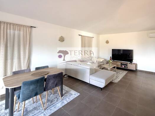 Appartement à vendre 257 250 € 2 pièces 1 chambre 59,4 m² Étage 1/1 Sari-Solenzara 20145