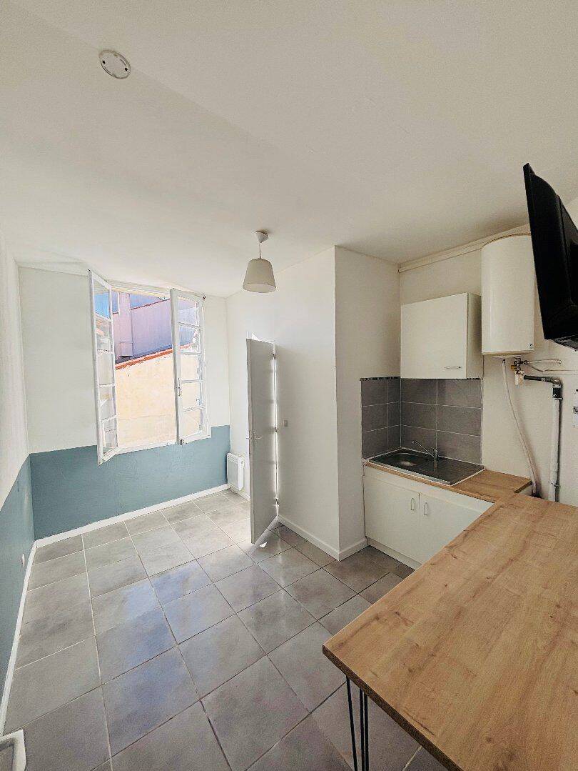 Appartement 1 pièce 13 m² · à Béziers · 13 m² · 350 €/mois