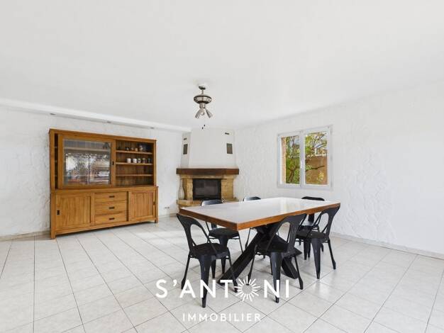 Maison de plain-pied à vendre 308 000 € 4 pièces 3 chambres 89 m² 590 m² de terrain Coopérative Agde 34300