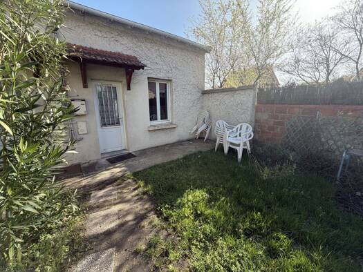 Maison à louer 750 € 2 pièces 1 chambre 20 m² disponible dès maintenant Val Notre Dame-La Tour Billy Argenteuil 95100