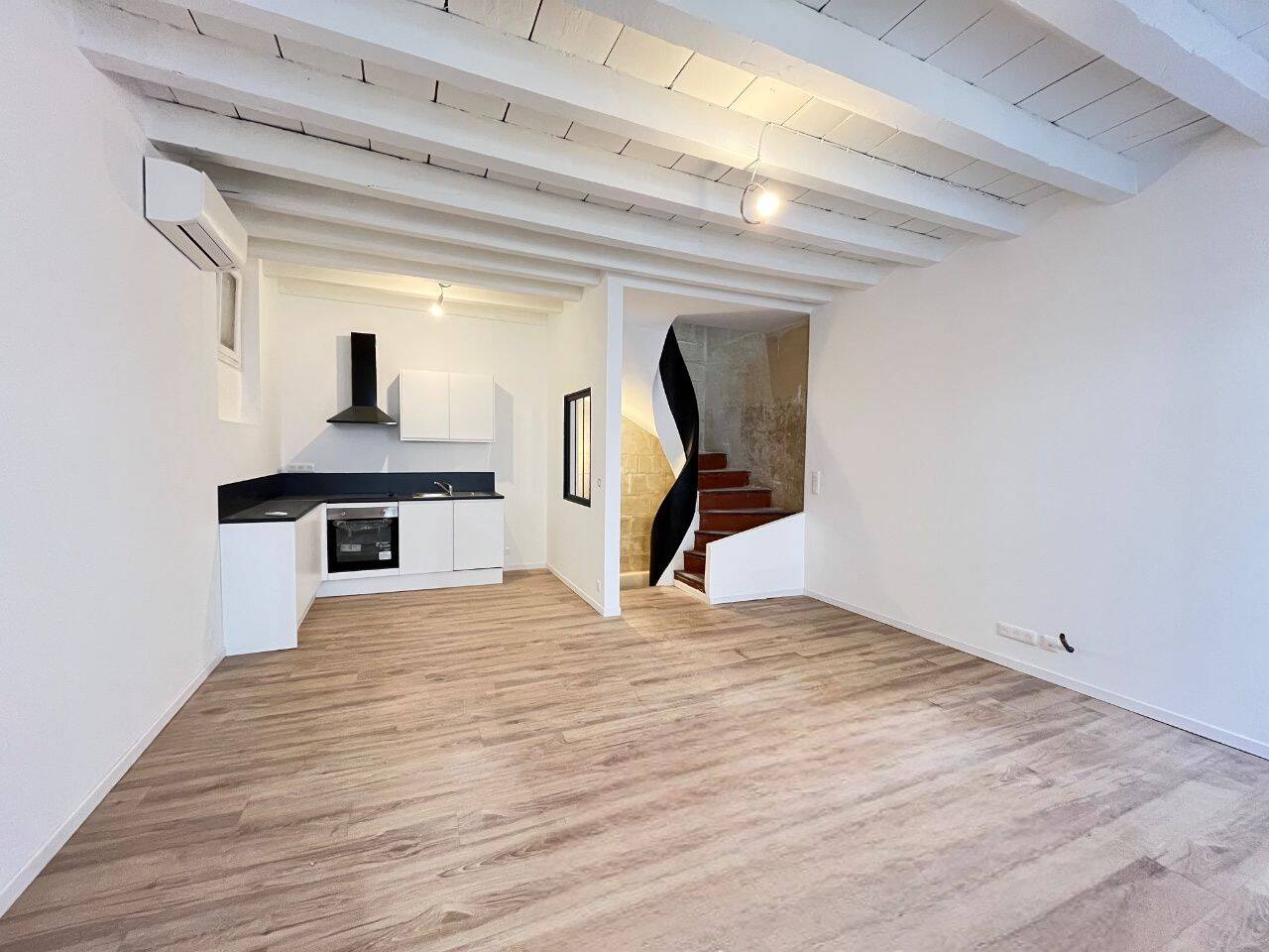 Maison 3 pièces 65 m² · à Arles · 65 m² · 236 000 €