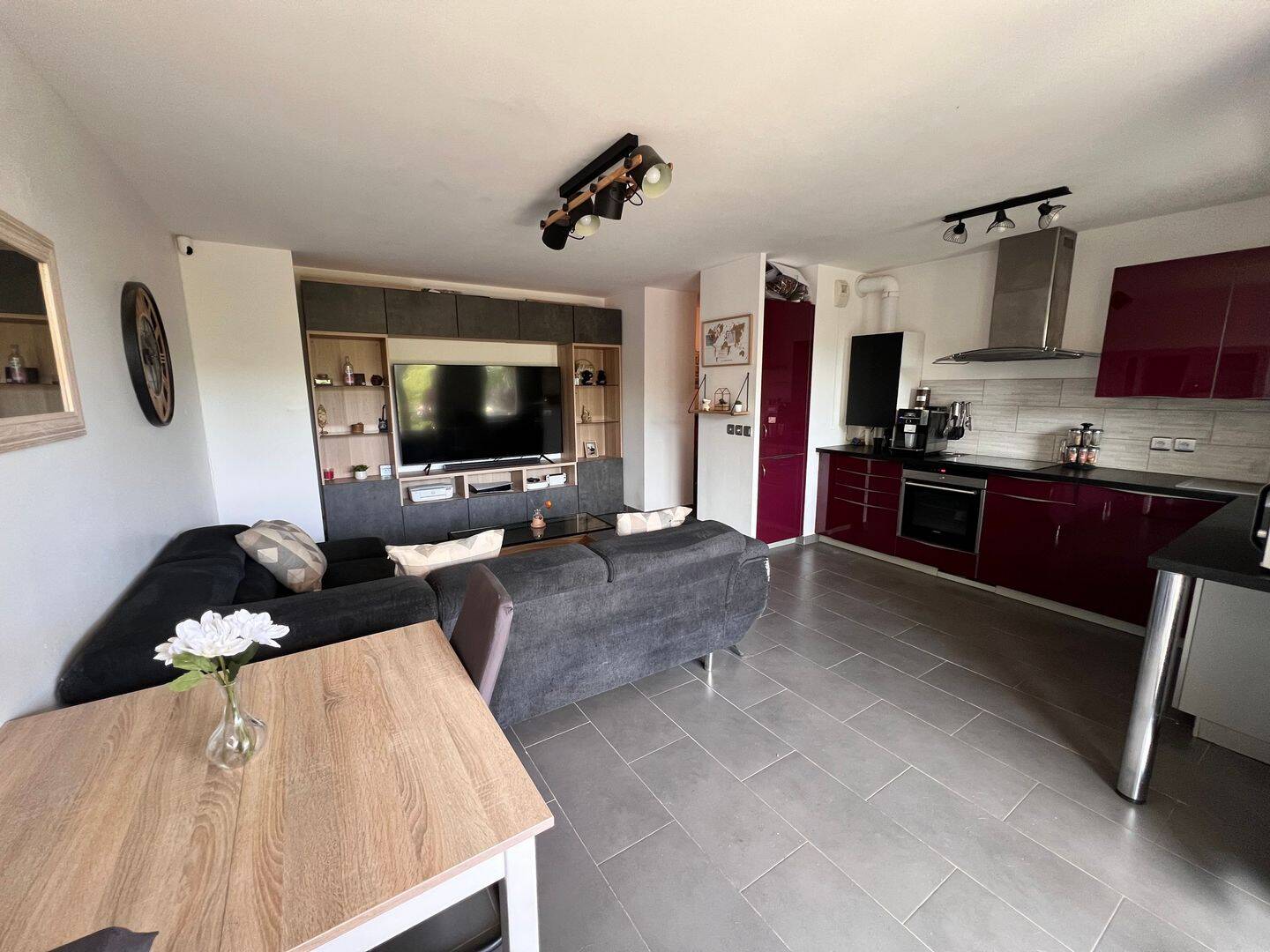 Appartement 3 pièces 66 m² · à Corbeil-Essonnes · 66 m² · 1 150 €/mois