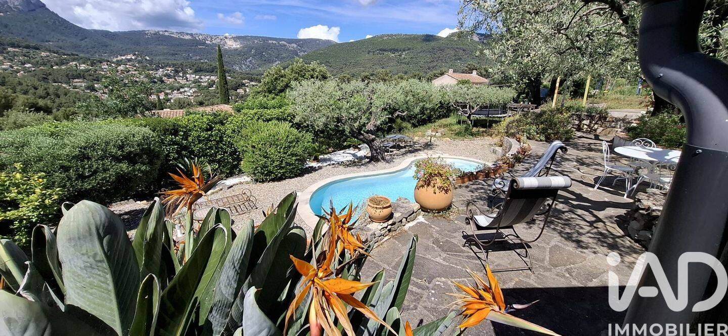 Maison 7 pièces 123 m² · à Toulon · 123 m² · 652 000 €