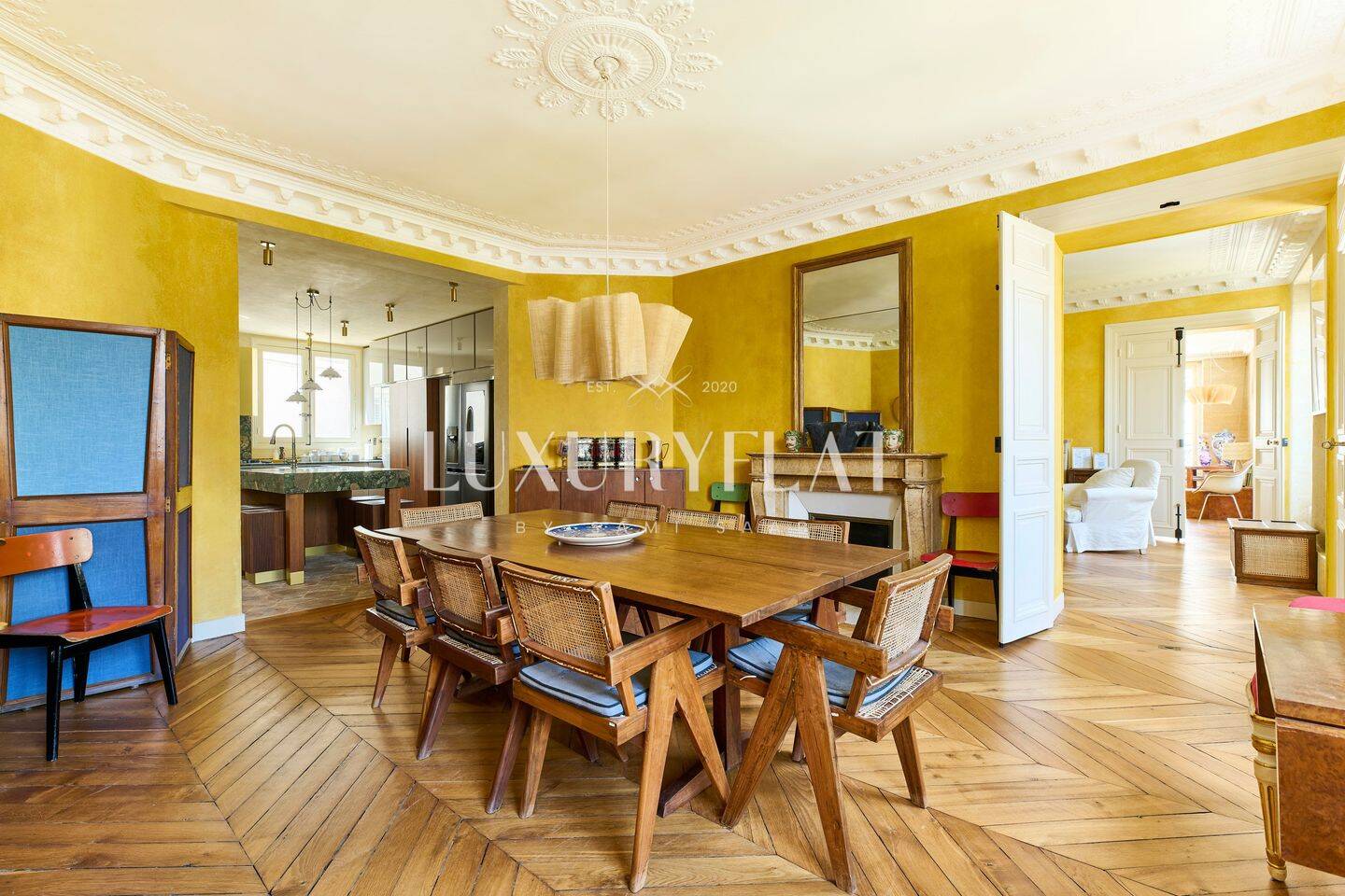 Appartement 5 pièces 160 m² · à Paris 6ème Arrondissement · 160 m² · 11 000 €/mois