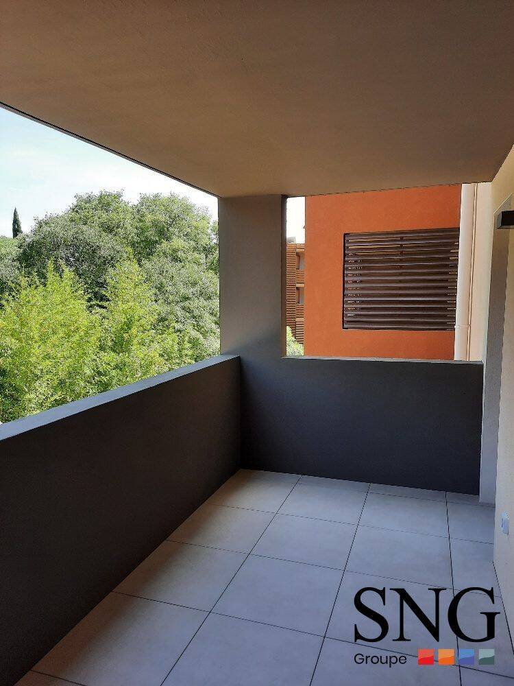 Appartement 2 pièces 42 m² · à Nîmes · 42,4 m² · 607 €