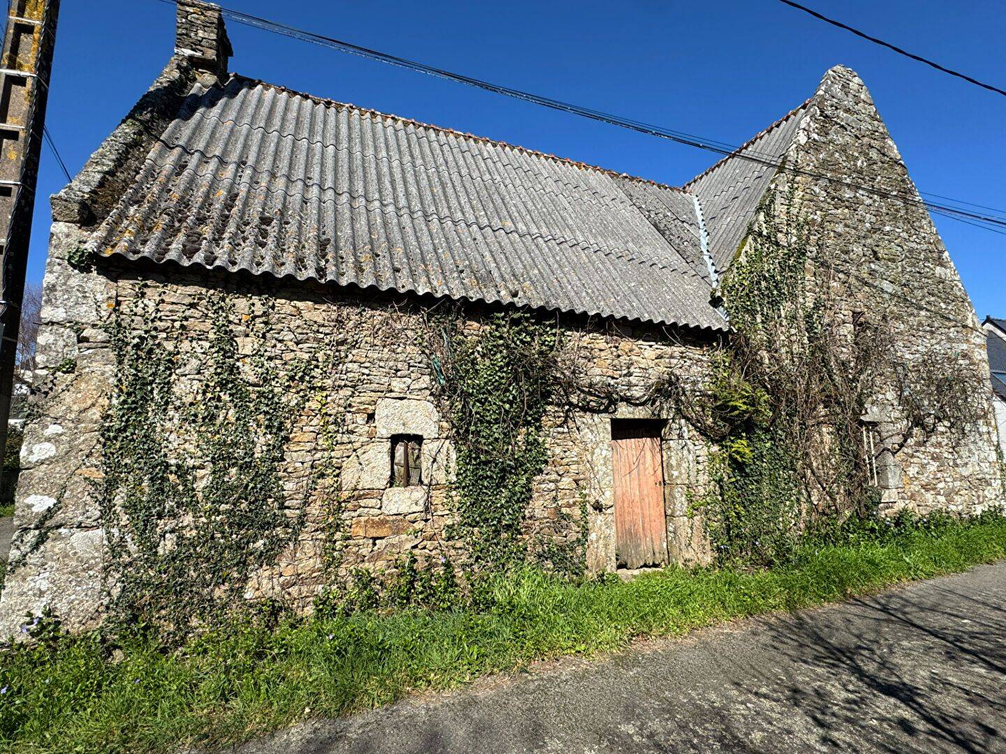 Maison 1 pièce 200 m² · à Plumergat · 200 m² · 97 280 €