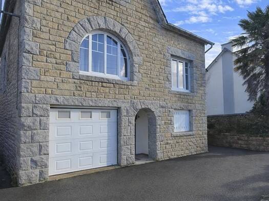 Maison à vendre 293 900 € 6 pièces 5 chambres 125 m² 700 m² de terrain Ville Intra Muros Dinan 22100