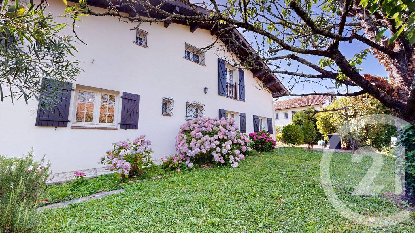 Maison 6 pièces 203 m² · à Anglet · 203 m² · 740 000 €