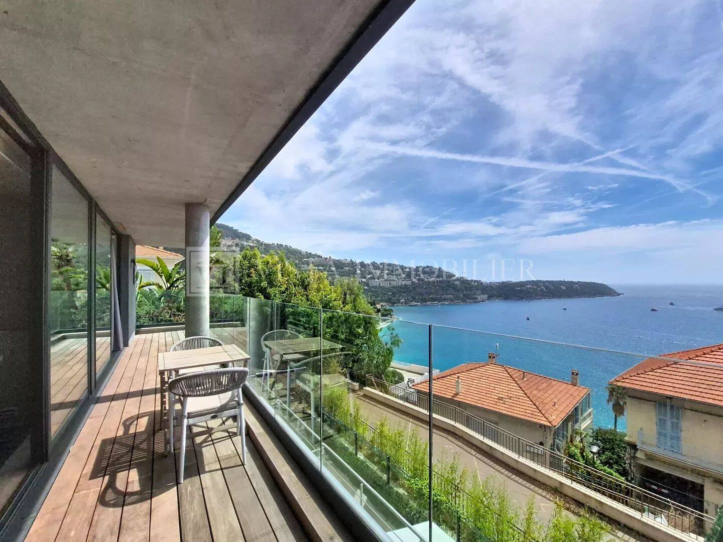Appartement 4 pièces 164 m² · à Roquebrune-Cap-Martin · 164,1 m² · 9 000 €