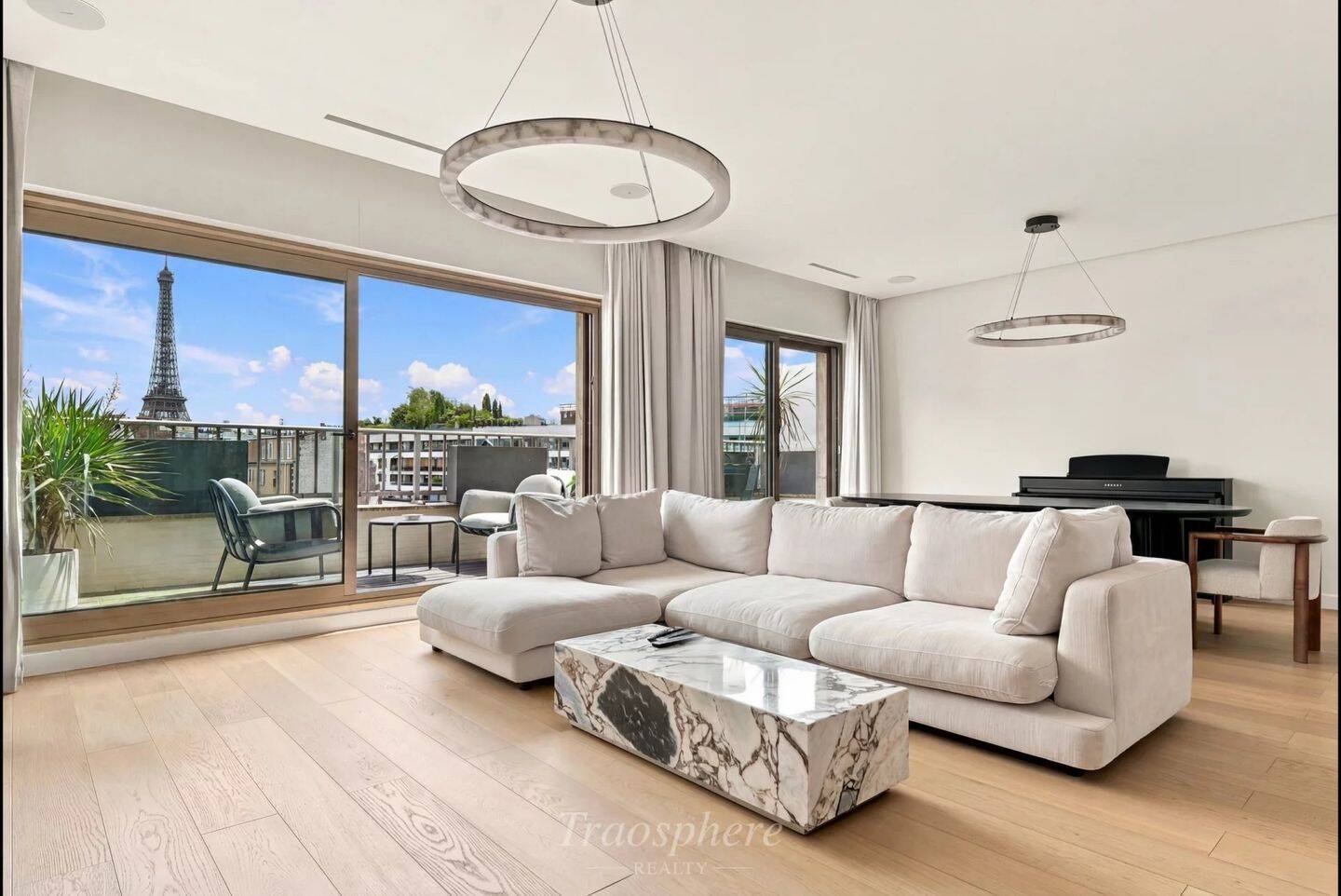 Appartement 2 pièces 80 m² · à Paris 16ème Arrondissement · 80 m² · 1 870 000 €