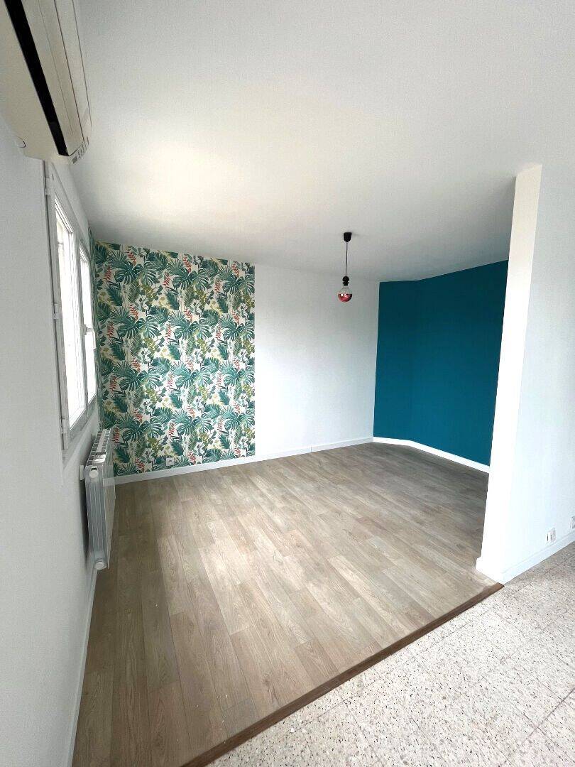 Appartement 3 pièces 66 m² · à Nîmes · 66 m² · 676 €