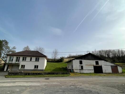 Maison à vendre 246 000 € 5 pièces 4 chambres 120 m² 6 237 m² de terrain Arbois 39600